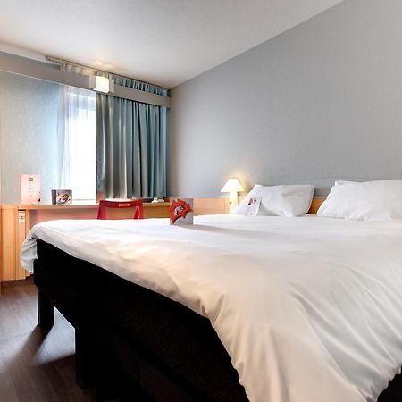 Hotel Ibis Agen Centre Gare Zewnętrze zdjęcie