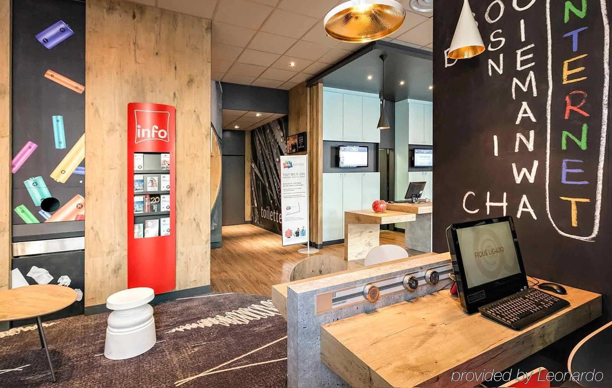 Hotel Ibis Agen Centre Gare Zewnętrze zdjęcie